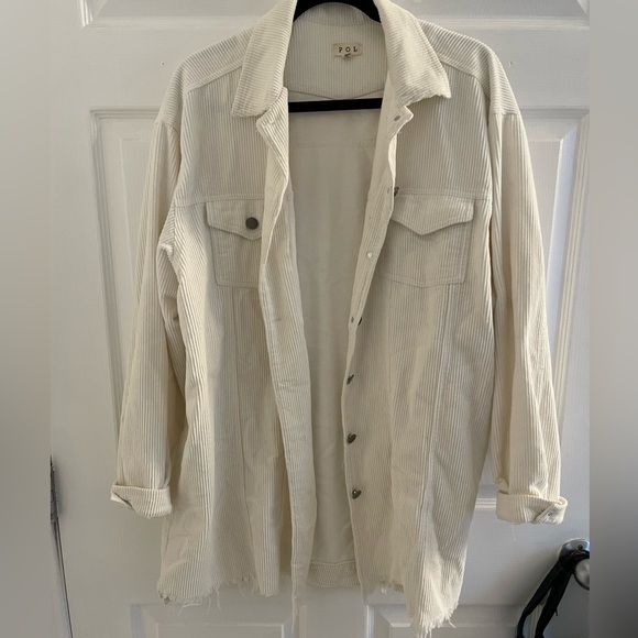 White Oversized Ribbed Shacket - Picture 3 of 3